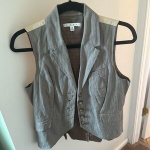 CAbi vest size medium
